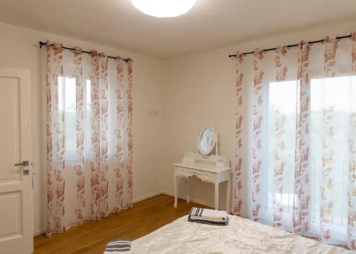 Apartamento Katalea - Piscina Privata E Barbecue Asti